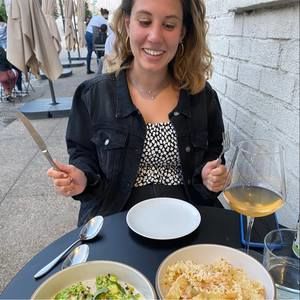 Meet your Posher, Jessica